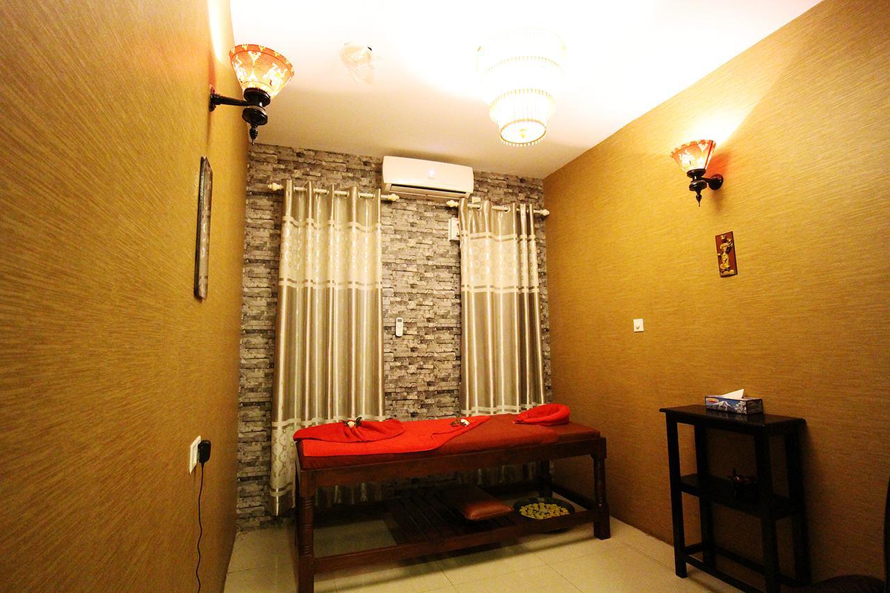 Perfect Hotel Mandalay Exteriör bild